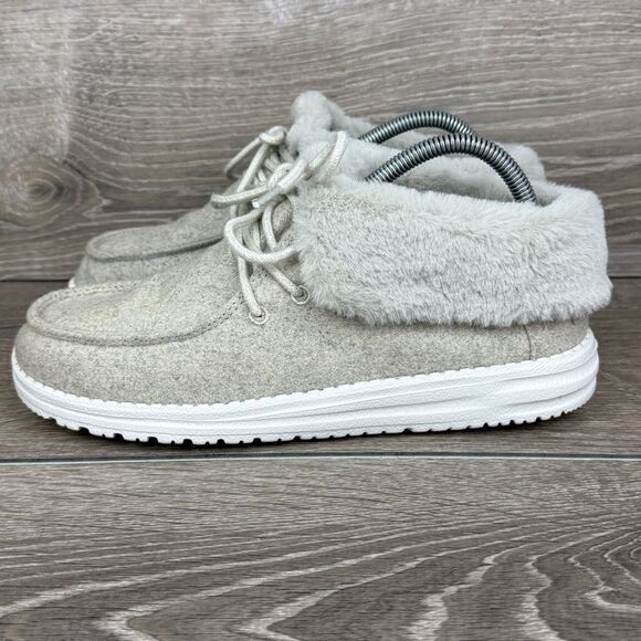 Hey Dude Britt Cream Mid Lace Up Women’s Sz 8 Faux Fur Lined Ankle Boots - Picture 3 of 10